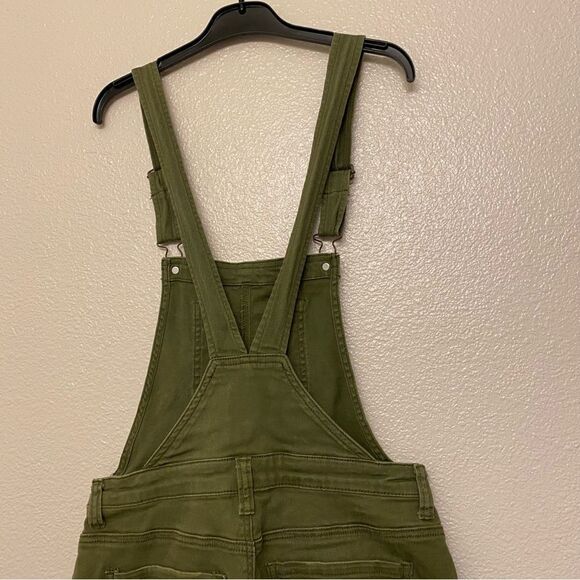 Forever 21 Green denim distress Shorts bib Overalls green stretchy size 27 - Picture 4 of 10